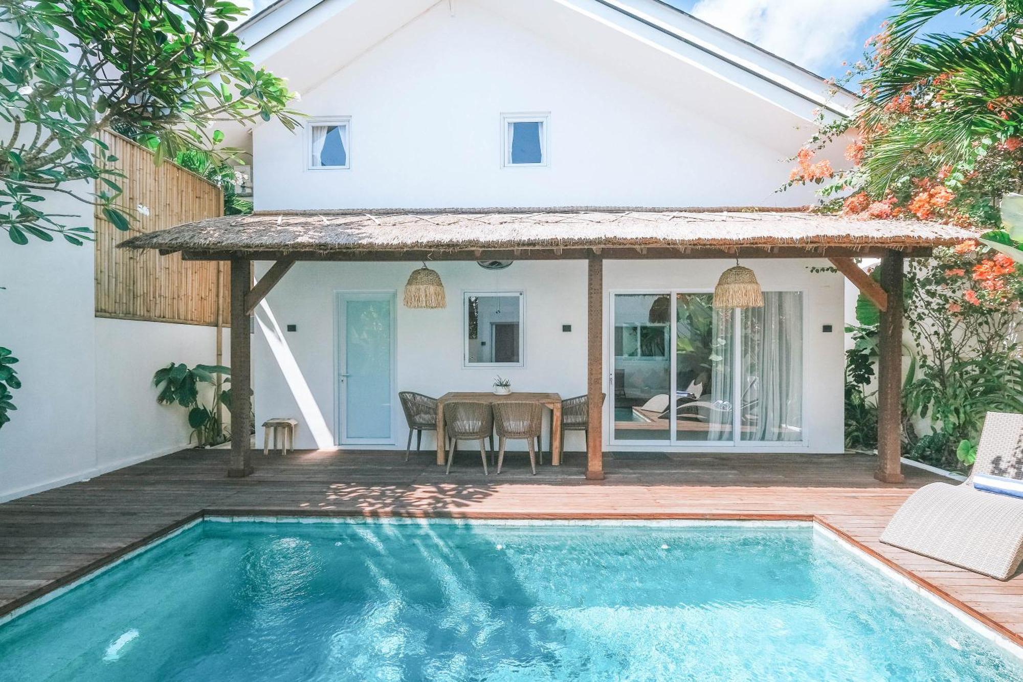 Sun & Moon Villa Canggu Extérieur photo